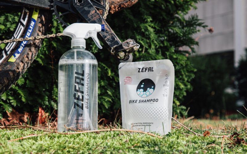 Zéfal Bike Shampoo mit Ecocert-Siegel: Glanz & Spannkraft auch für fettige Bikes