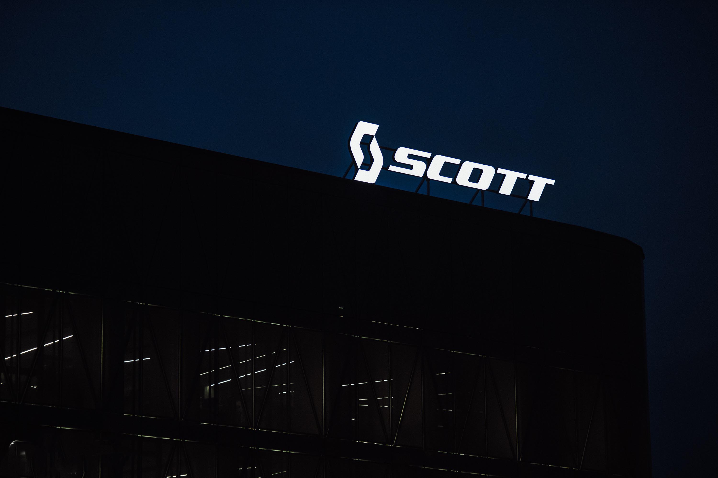 Wer ist hier der Boss?: Scott Sports entlässt CEO, dieser widerspricht