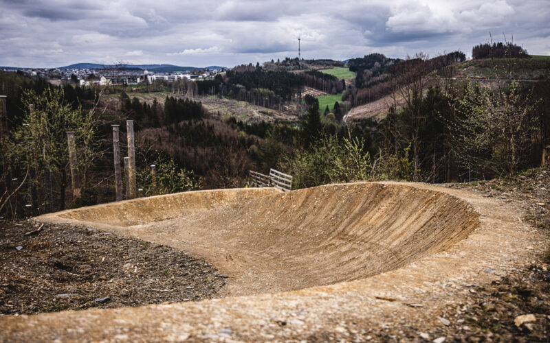 Bikepark Winterberg 2024: Alle Strecken und Neuheiten 2024 bei „The Mother“