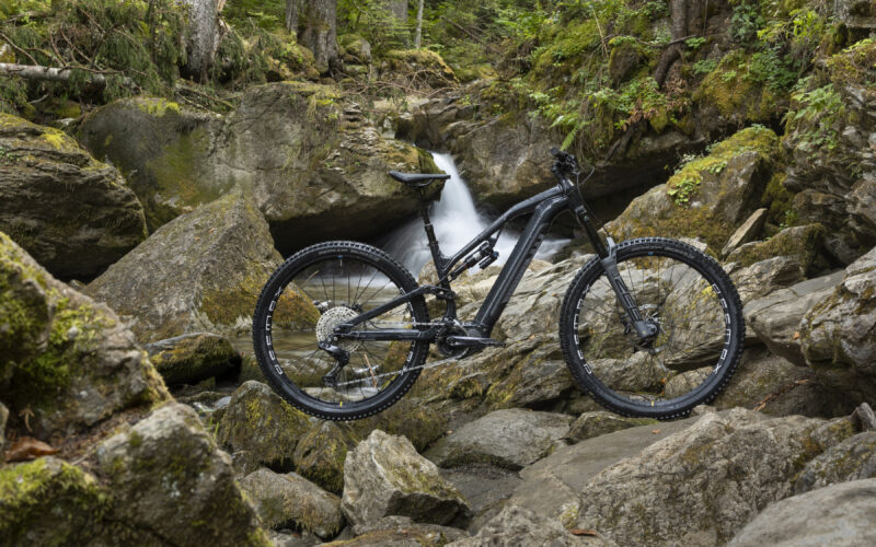 Neues Decathlon Rockrider E-Feel 900S TE: Kampfansage Made in Canada