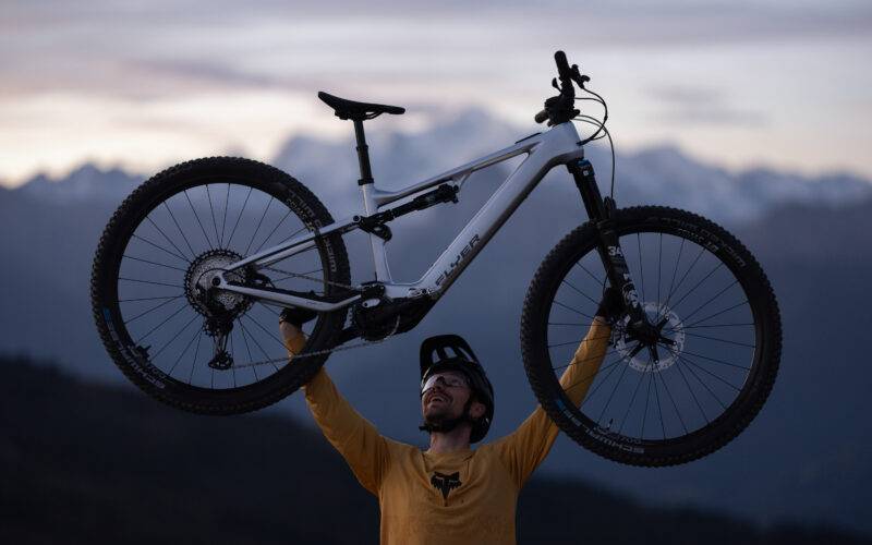 Flyer Uproc SL:X – E-Bike Neuheit 2024: Neues Light-E-MTB aus der Schweiz