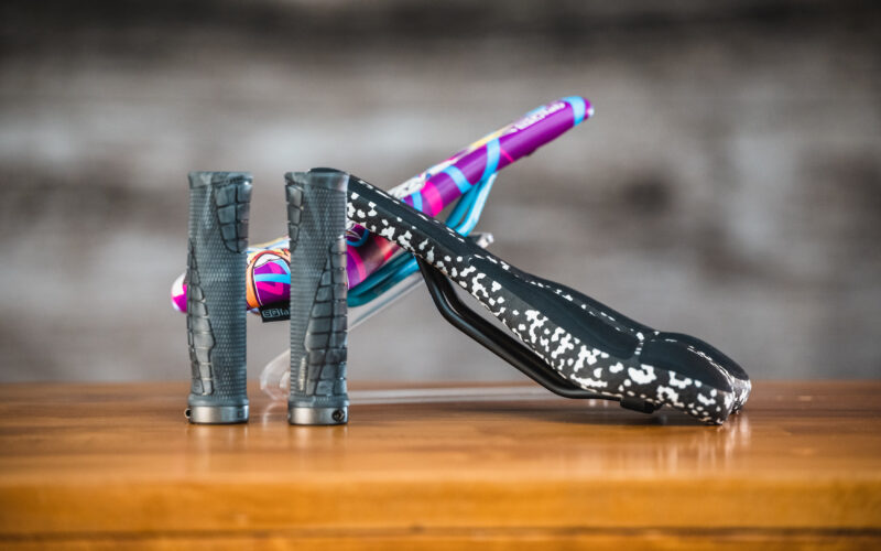 BikeStage 2024 – SQlab: Limited Griffe & Sättel in schickem Design