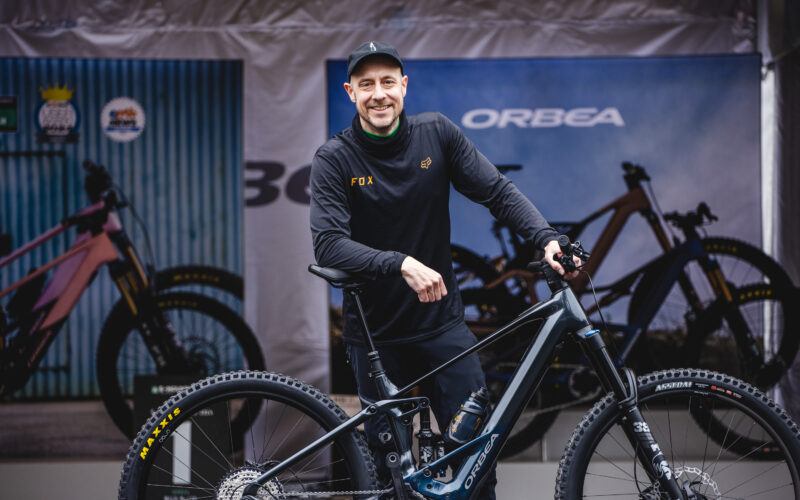 eMTB-News User Award 2024: Hauptgewinn – Orbea Wild – übergeben