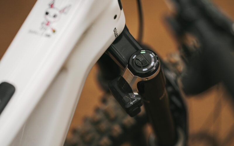 Neue RockShox Flight Attendant-Generation: Jetzt auch für Trail und Enduro