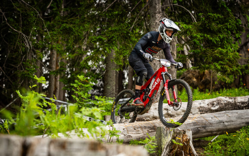 EDR-E E-Enduro World Cup 2024 – Frankreich: Alle Stages aus Combloux im Video