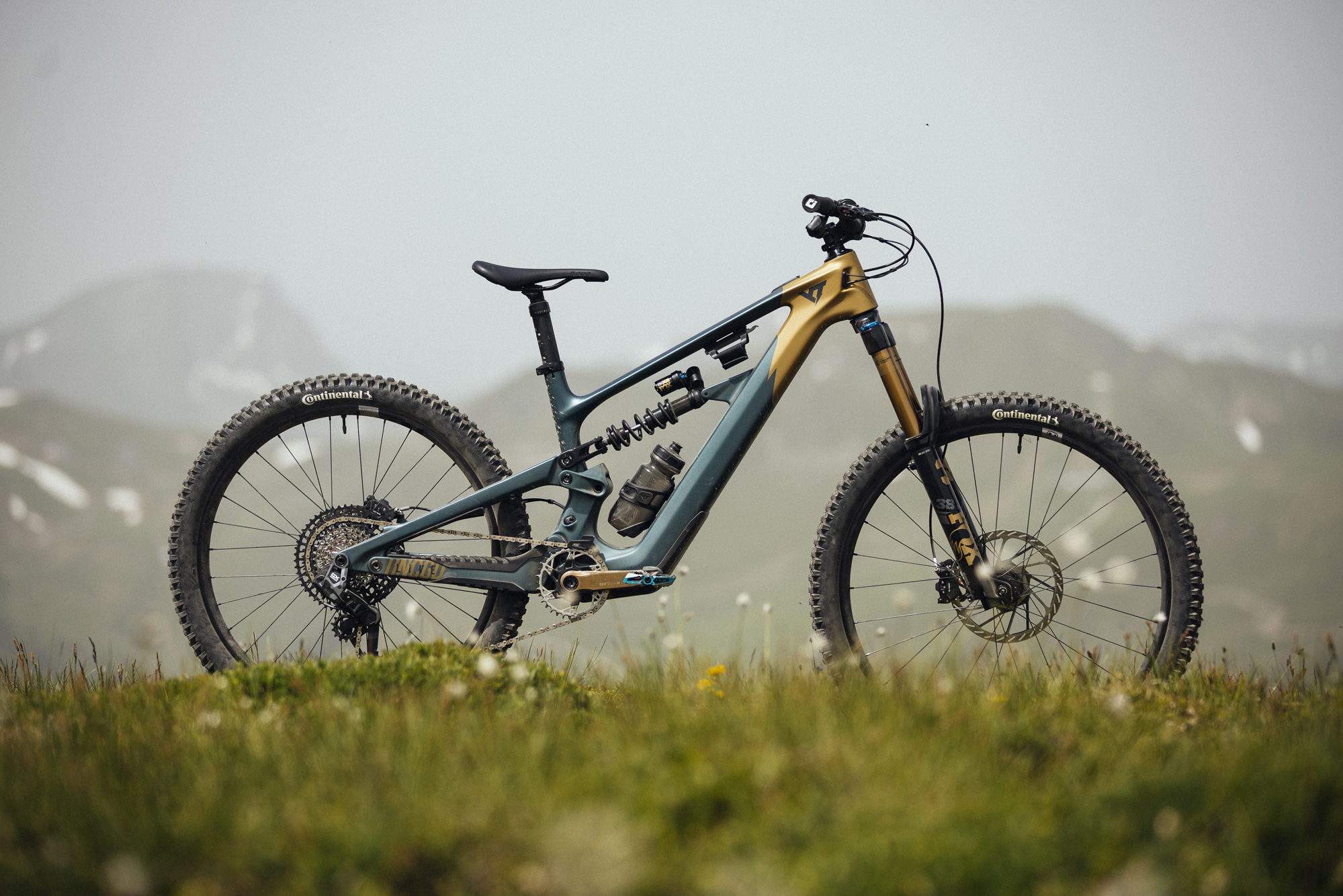 Neues YT Decoy SN E-Bike im Test: Das Decoy kommt jetzt mit Light-Support
