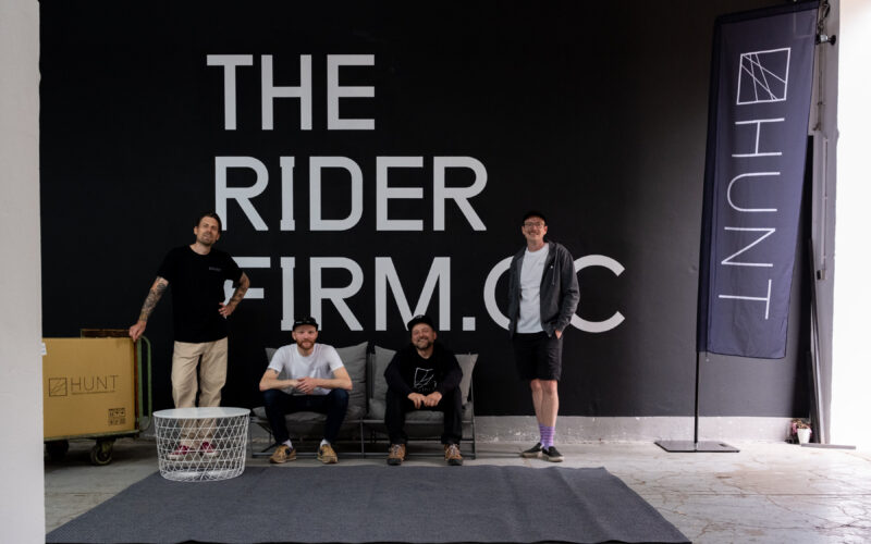 Eröffnungsangebot zum neuen Standort in Dresden: HUNT Wheels, Privateer Bikes und Dissent133 Gloves