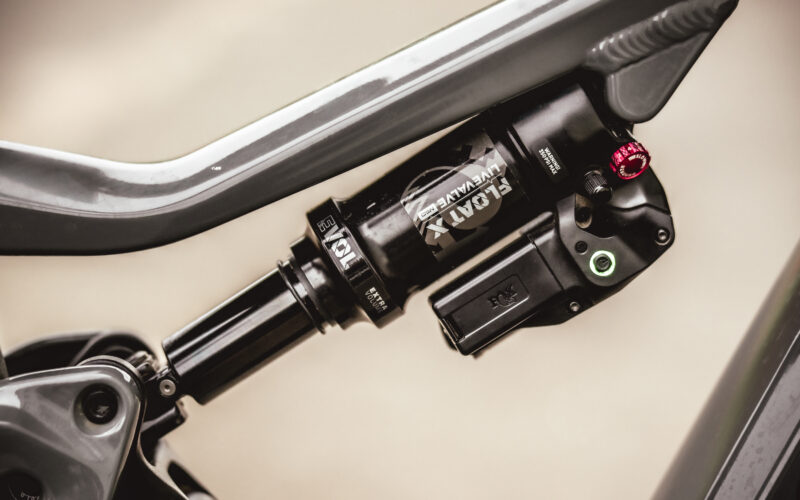 Neues Fox Live Valve Neo-Fahrwerk im Test: Elektrisch, kabellos … aber auch besser?