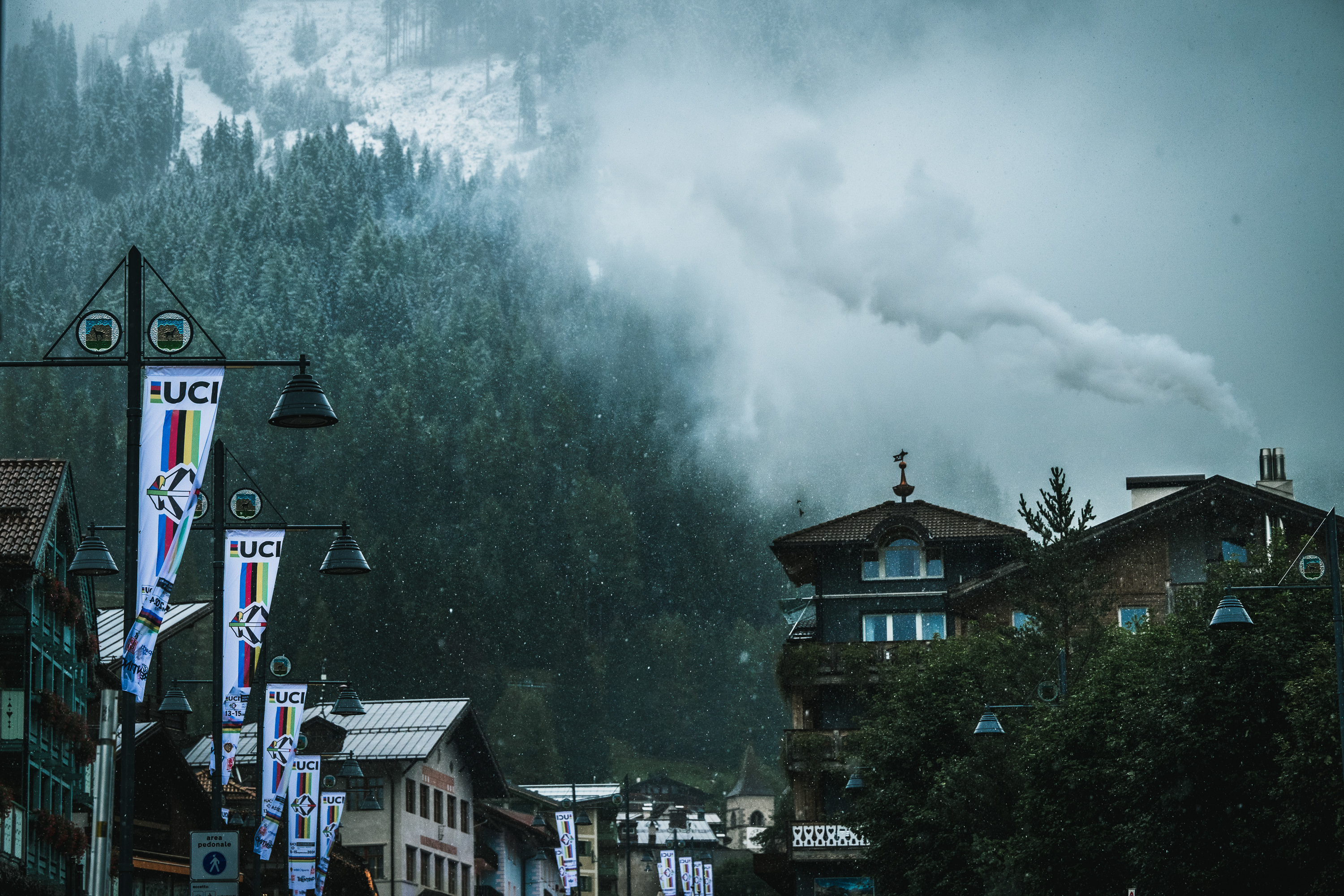 E-Enduro Weltmeisterschaft 2024 – Val di Fassa: Stage-Änderungen durch Schnee und Sturm