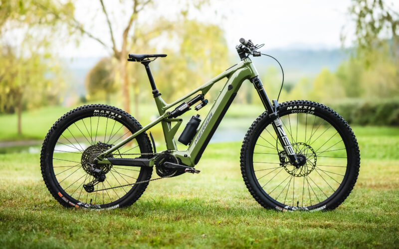 Neues Merida eOne-Eighty E-Bike 2025: Ideal zum Shredden!