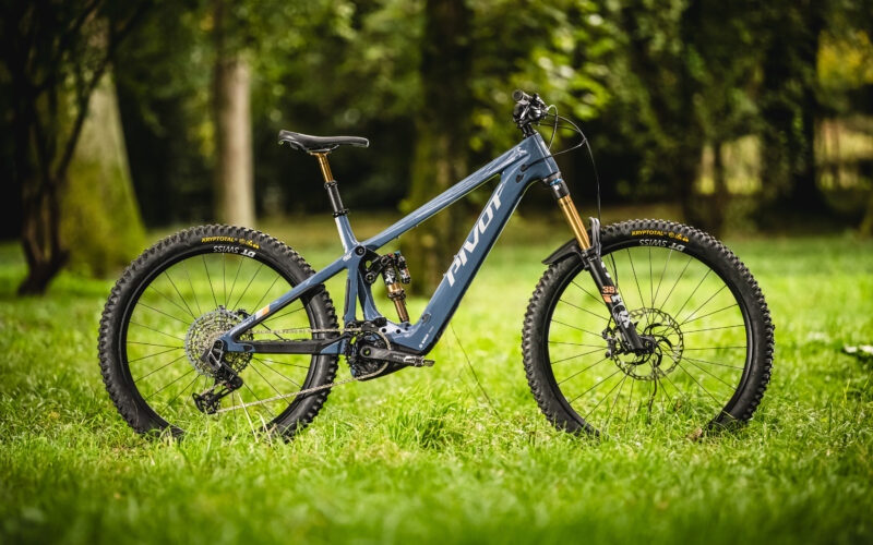 Pivot Shuttle LT 2025 – Test: Ultimatives E-Bike, jetzt mit Bosch CX Race
