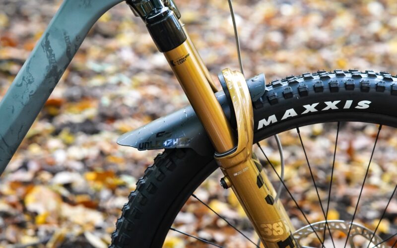 Neues Unleazhed M01 Bolt On-Schutzblech: Mini-Schutzblech zum Anschrauben
