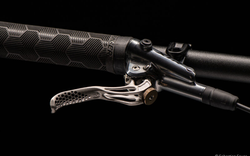 Gravity Components Titan Komponenten: Bremshebel, Kettenführung & Dropper Remotes