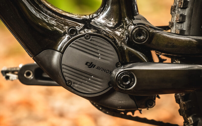 DJI Avinox Software-Update – 1.000 W, SmoothShift: Mehr Power & Kontrolle fürs E-MTB!