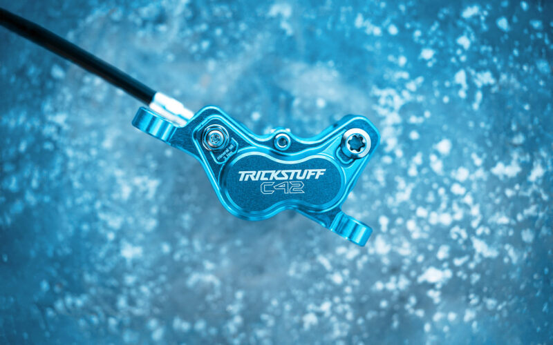 Trickstuff Direttissima Arctic Blue: Limitierte Bremse für präzises Bissgefühl