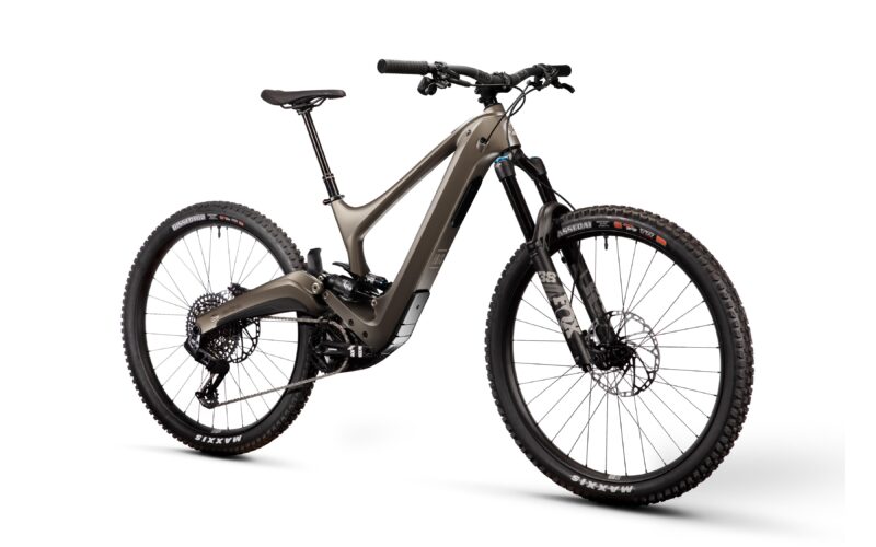 Update für das Ibis Oso 1.1: E-MTB mit verstecktem Cockpit und Bärenkräften