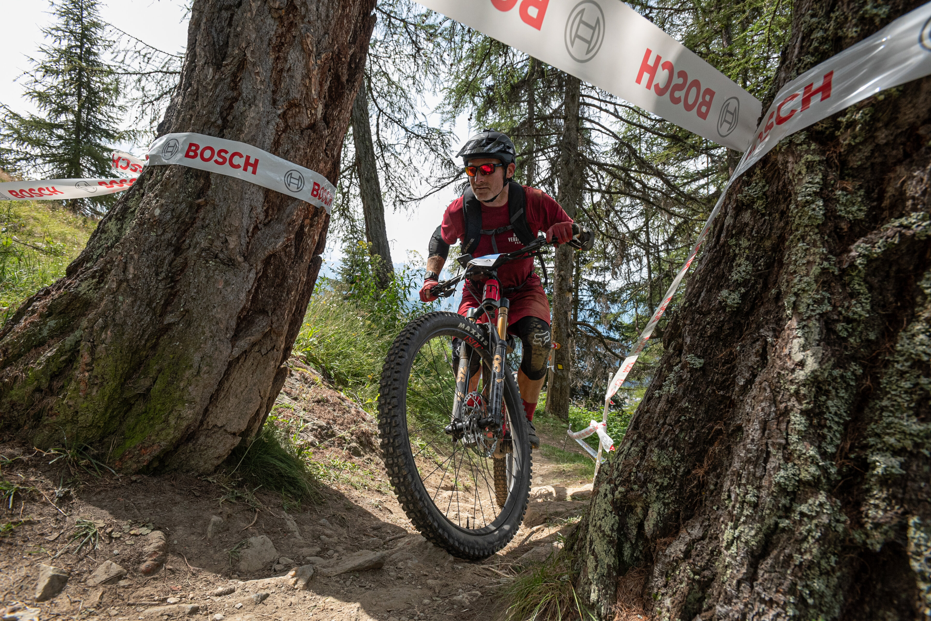 Bosch eMTB-Challenge 2025: Mehr Stages, neue Pro-Kategorie und vier Stopps