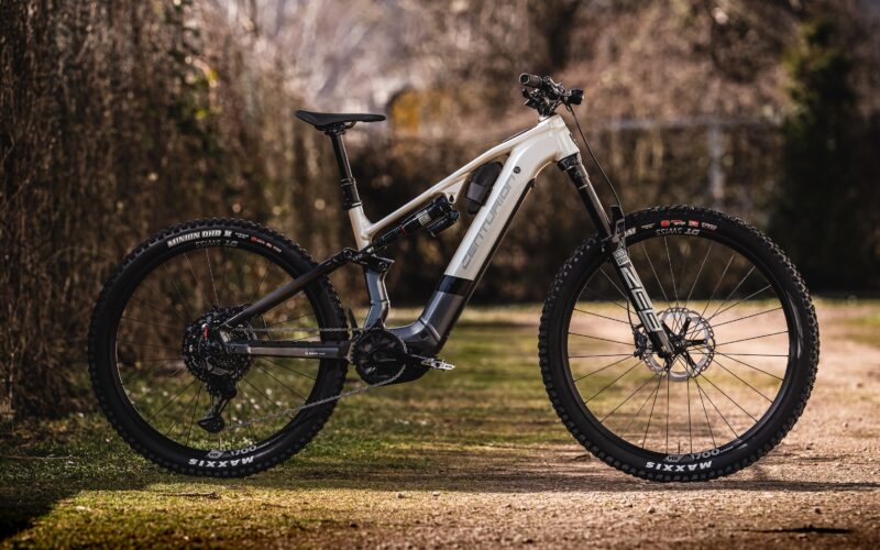 BikeStage 2025: Centurion No Pogo R3000