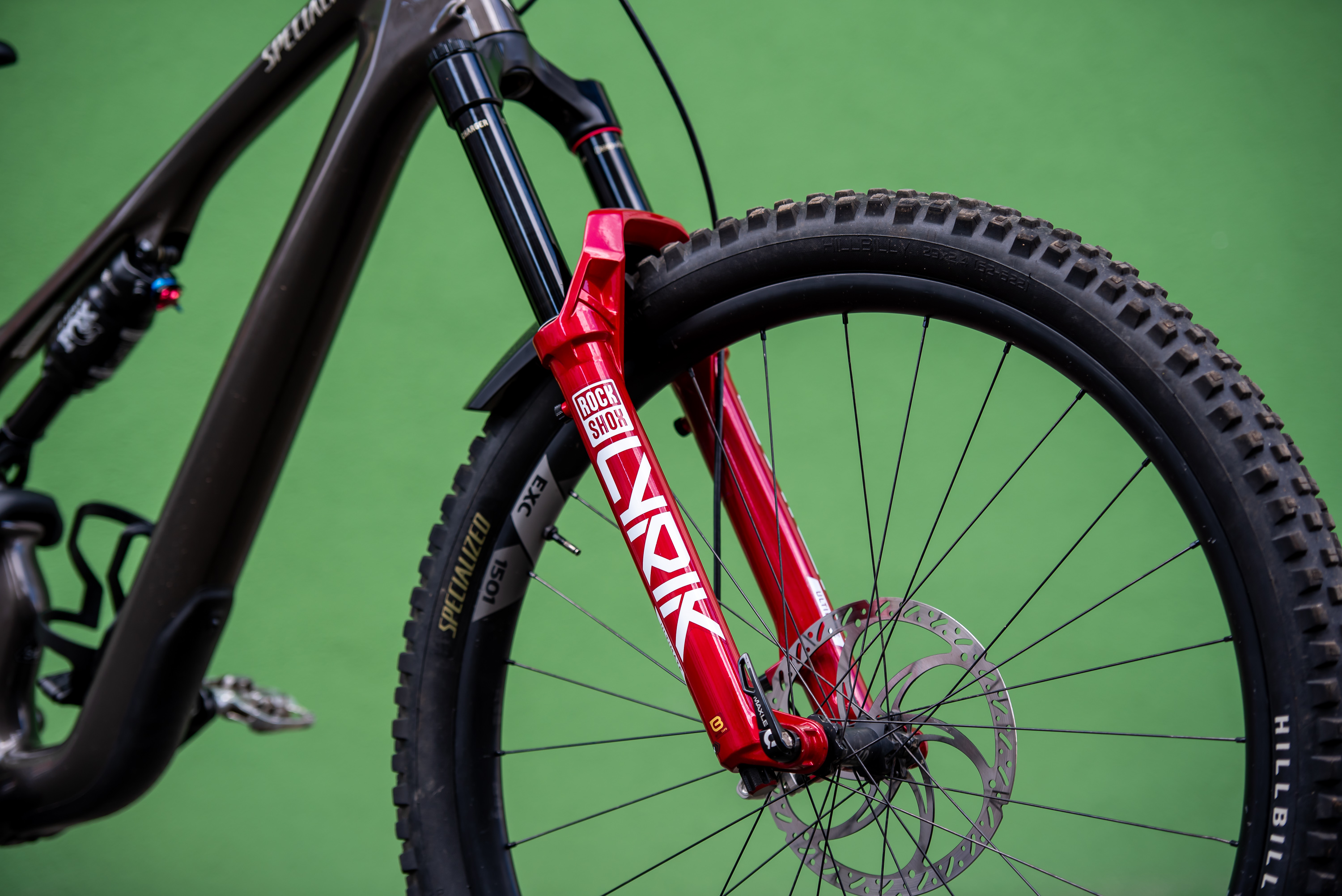 Federgabel-Updates & neuer RockShox Deluxe-Dämpfer: RockShox Lyrik, Pike & SID ab sofort in Rot