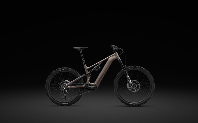 Specialized Turbo Levo 4 Alloy: SuperNatural Power für den Trail