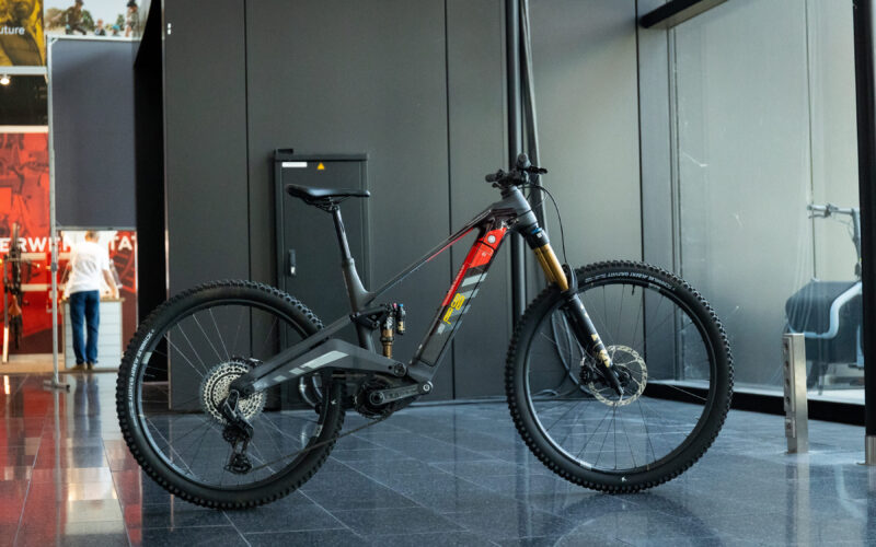 Eurobike 2025: Rotwild R.EX – Innovatives All-Mountain mit DJI-Motor