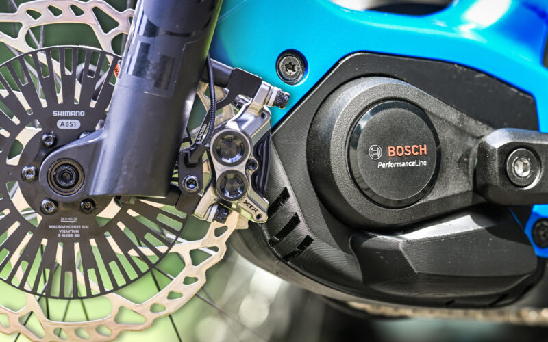 Bosch E-Bike Neuheiten 2026: Neue Motoren, ABS mit Shimano-Bremsen, mehr Leistung für SX