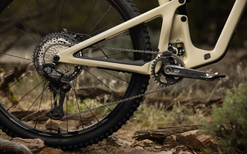 Neue Shimano Deore XT M8200 Di2: Elektrisch, robust und vollständig kabellos