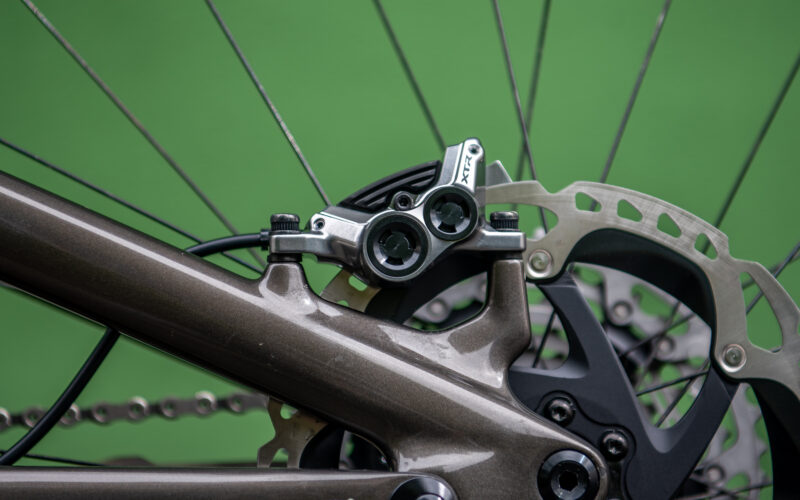 Neue Shimano XTR M9220 MTB-Bremsen im Test: Schluss mit dem Druckpunktwandern?