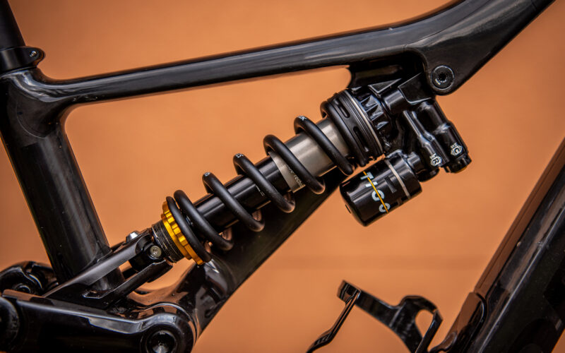 Cane Creek Tigon-Dämpfer im Test: Was kann der Coil-Luft-Hybrid?