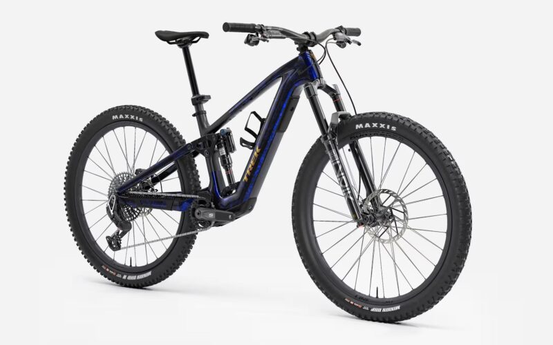 Neues Trek Fuel+: Modularer Trail-Allrounder mit TQ-HPR60-Power