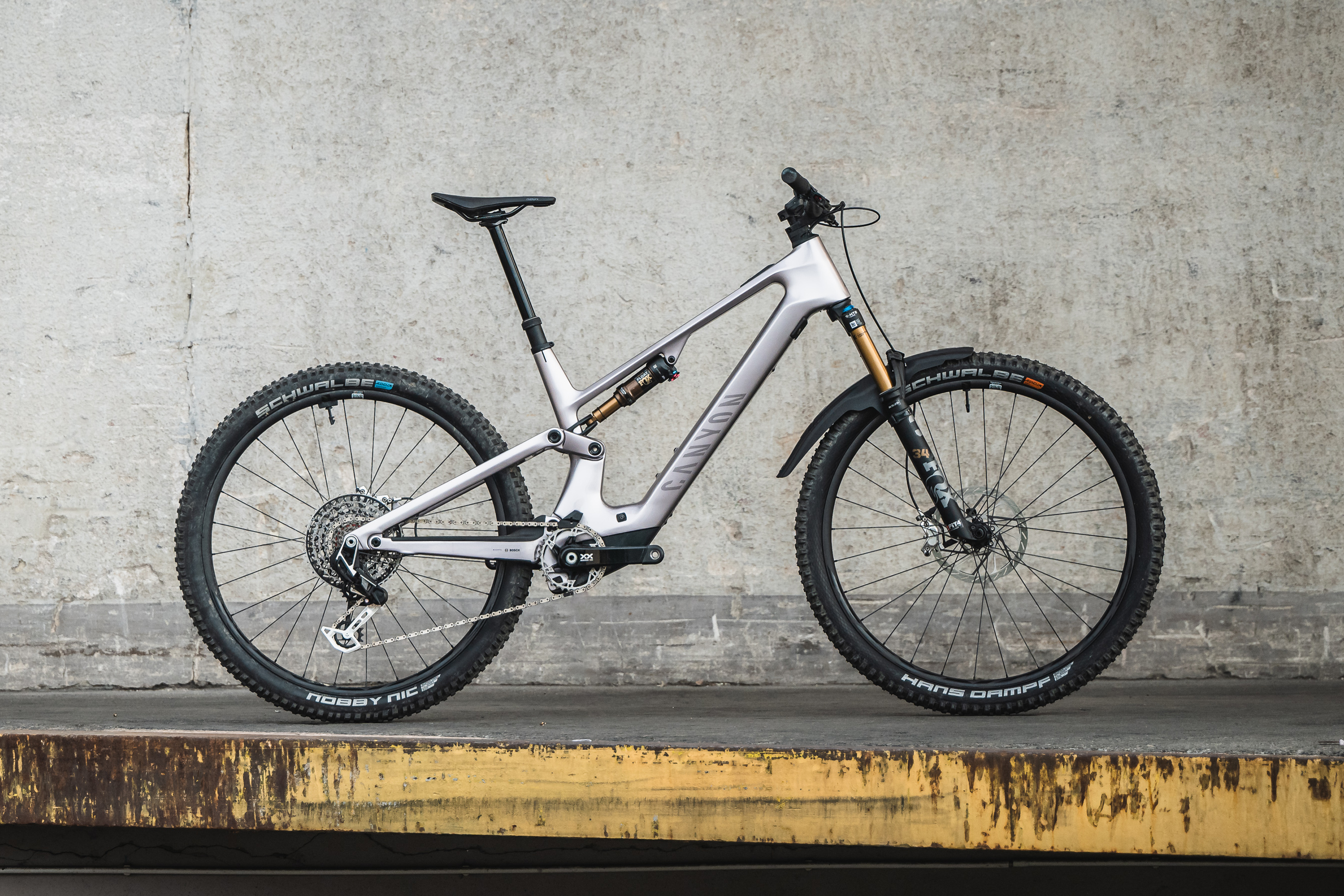 Canyon Neuron:ONfly CF LTD im Test: Trailbike in Perfektion