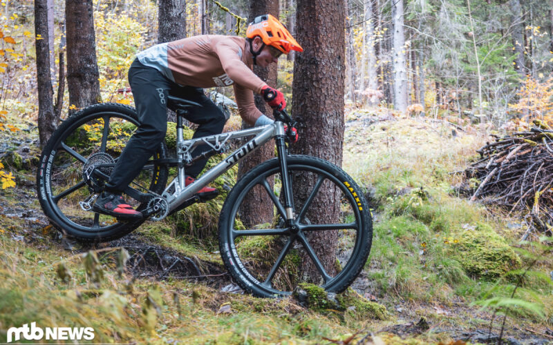 So fährt sich das 32″-Mountainbike: Große Laufräder – ist das die Zukunft?
