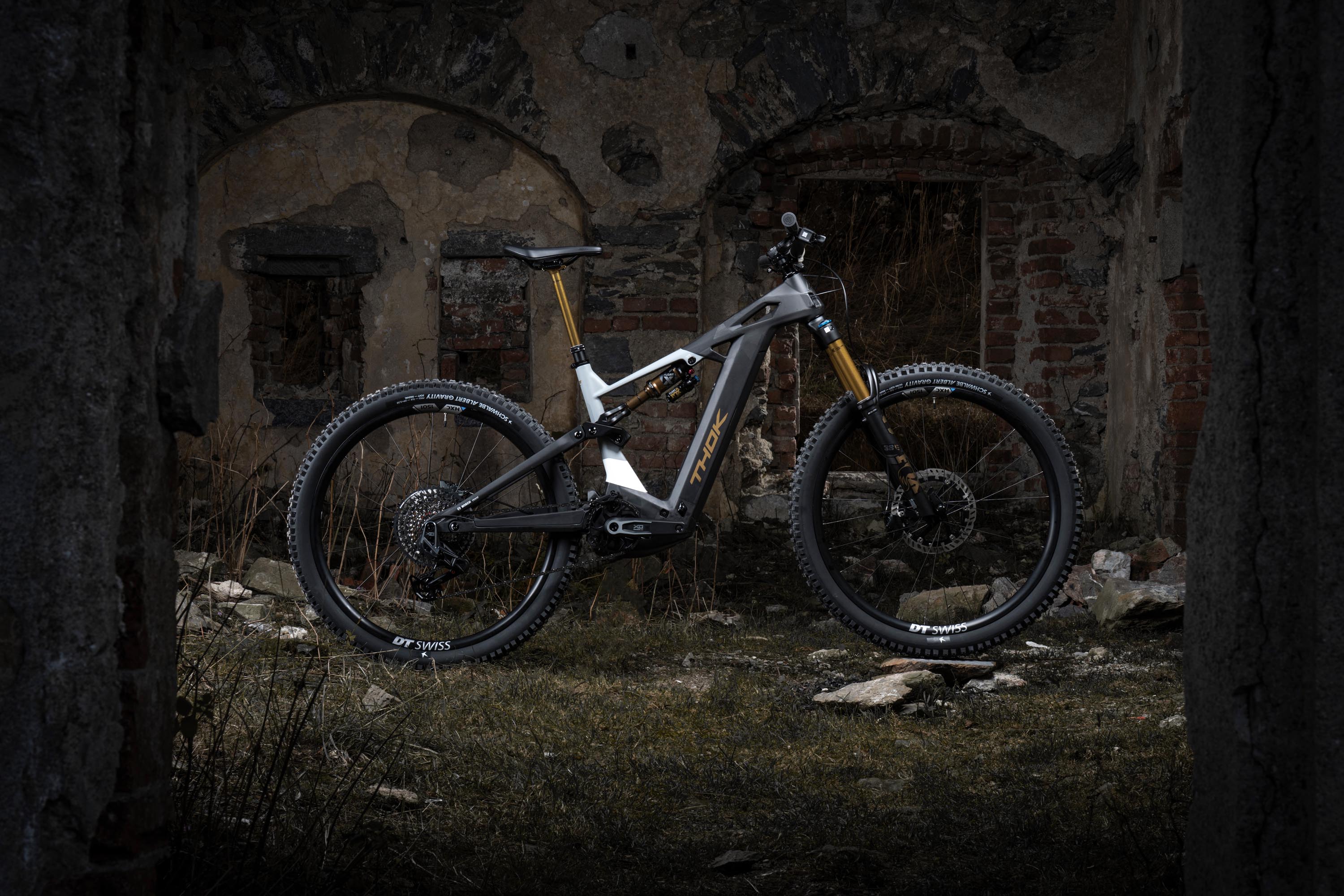 Thok TP4 Limited Edition 2026: Gold-Lack und Highend-Paket für 9.990 €