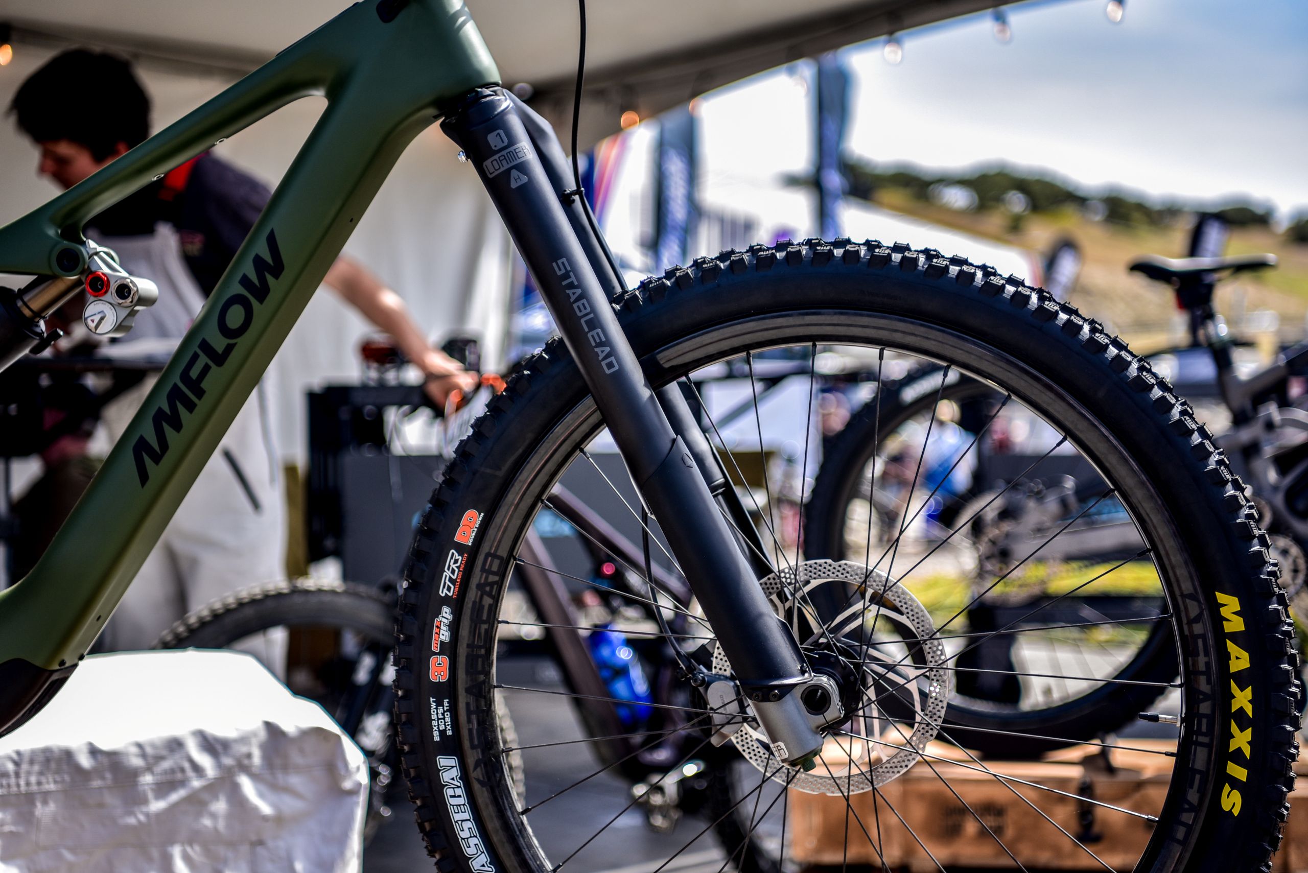 Sea Otter Classic 2026 – Tech-Highlights von Arne: Von Carbon-USD-Gabel bis Heizlenker