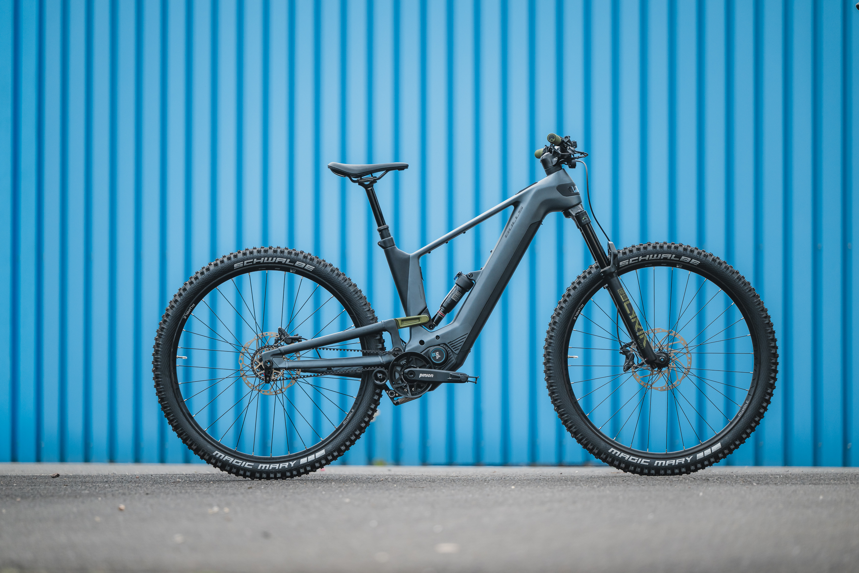 BikeStage 2026 – Bulls: Vuka AM 1 mit Kurvenlicht, Pinion und allen Raffinessen